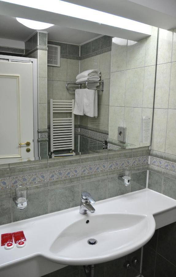 Hotel Iadolina 스타나 데 발레 외부 사진