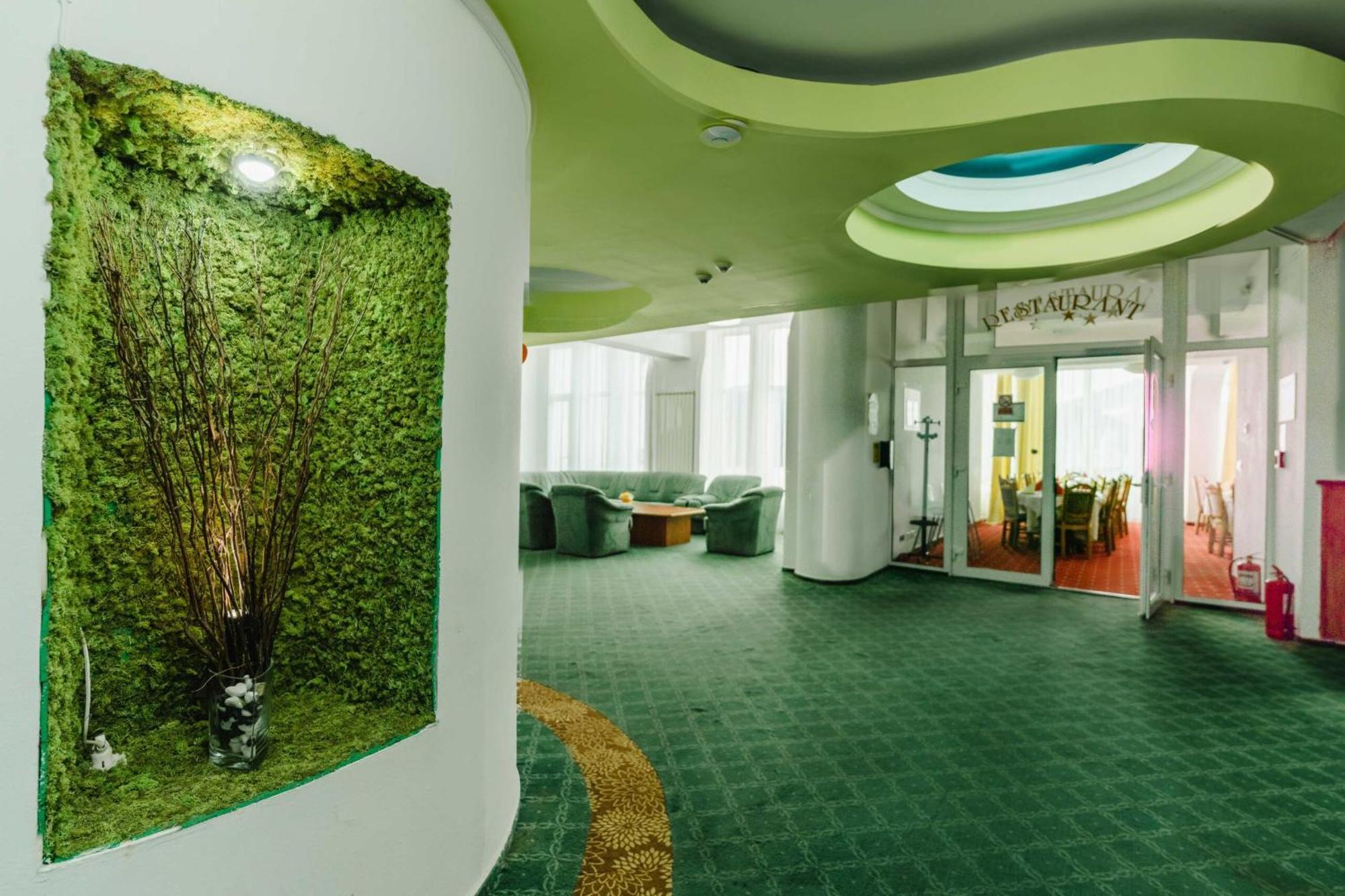 Hotel Iadolina 스타나 데 발레 외부 사진