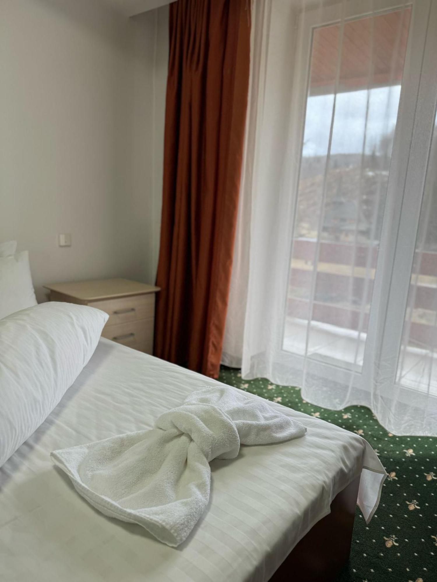 Hotel Iadolina 스타나 데 발레 외부 사진